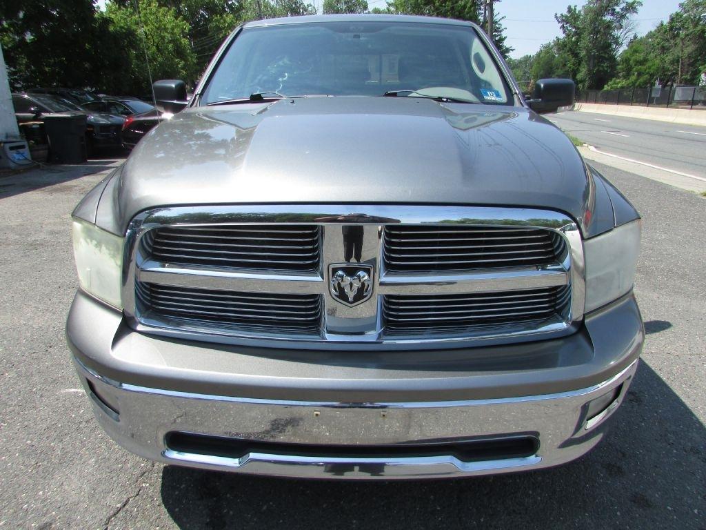 Dodge 1500 4WD Quad Cab 140.5" Big Horn 2011
