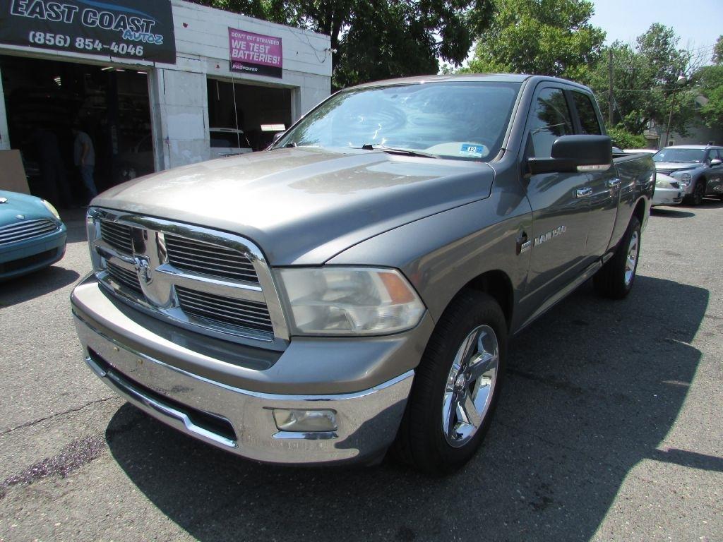Dodge 1500 4WD Quad Cab 140.5" Big Horn 2011
