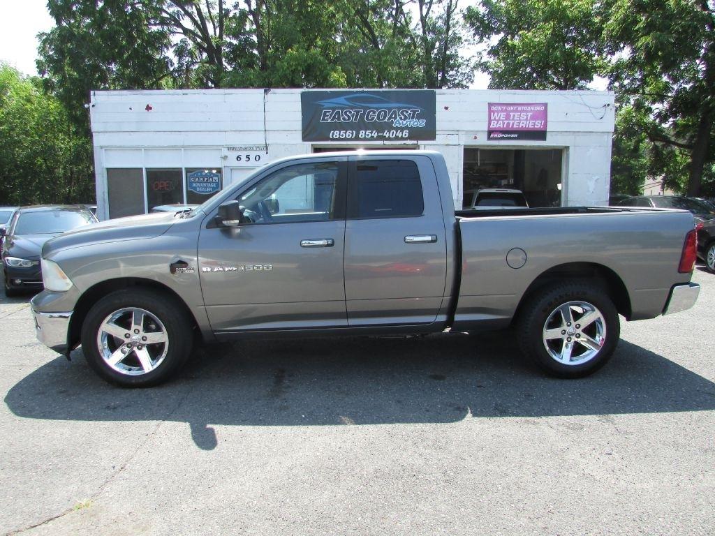 Dodge 1500 4WD Quad Cab 140.5" Big Horn 2011