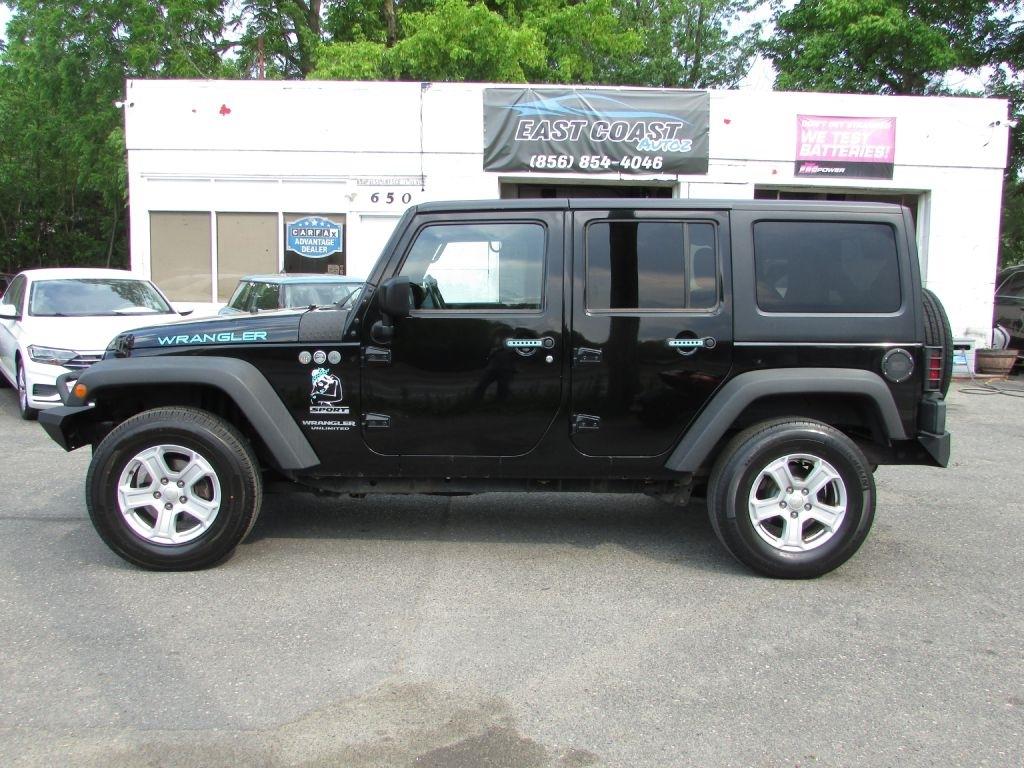 Jeep Wrangler Unlimited Sport 4x4 2017