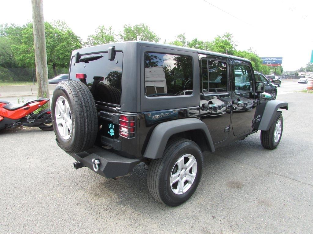 Jeep Wrangler Unlimited Sport 4x4 2017