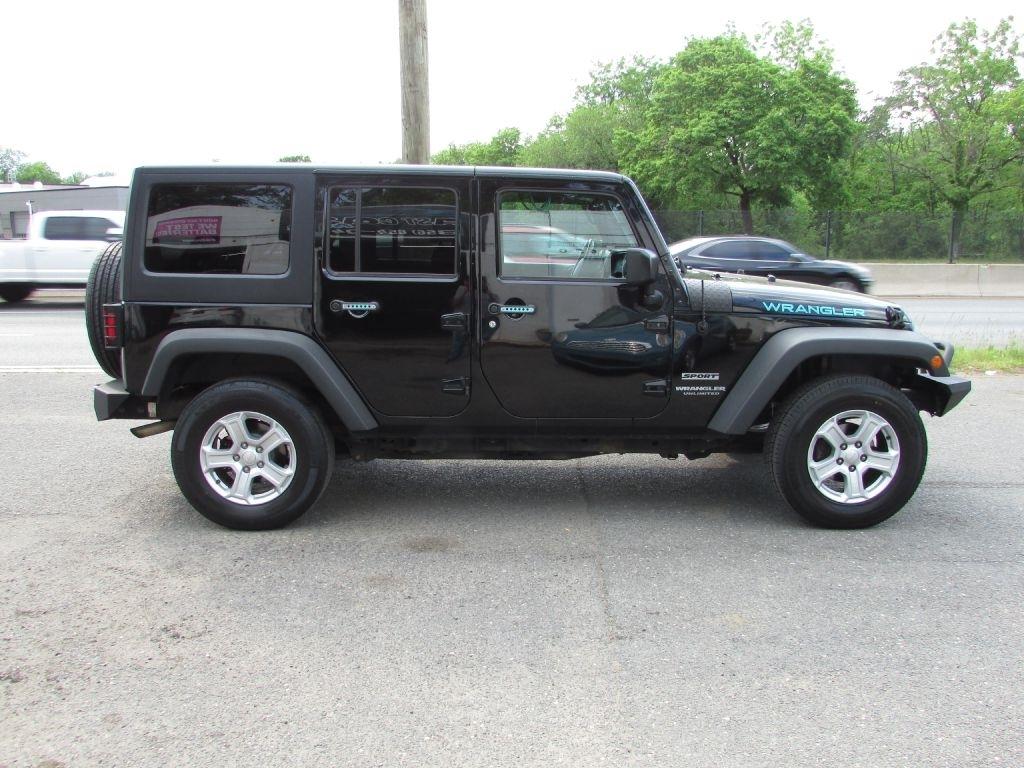 Jeep Wrangler Unlimited Sport 4x4 2017