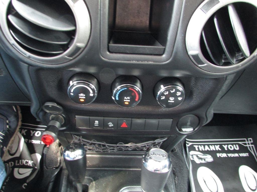 Jeep Wrangler Unlimited Sport 4x4 2017