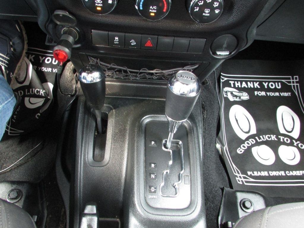 Jeep Wrangler Unlimited Sport 4x4 2017
