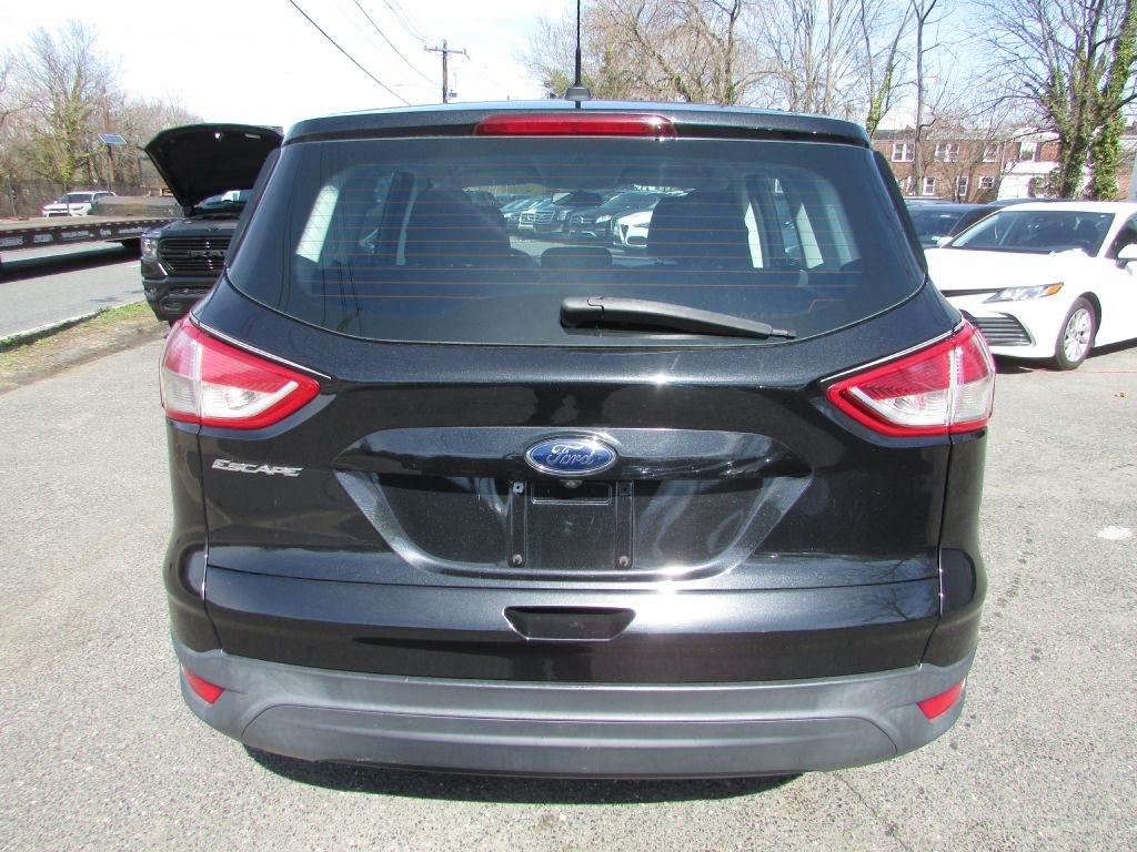 Ford Escape FWD 4dr S 2014