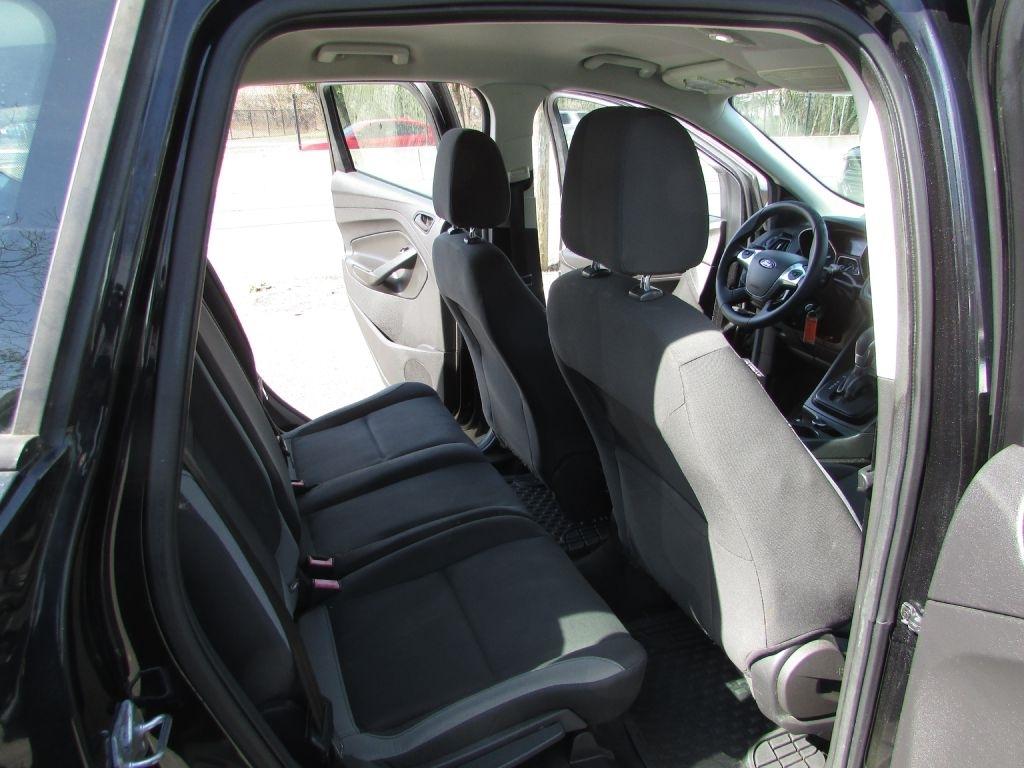 Ford Escape FWD 4dr S 2014