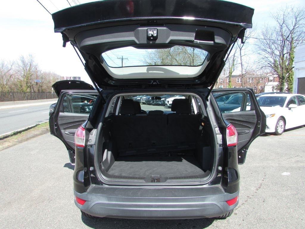 Ford Escape FWD 4dr S 2014