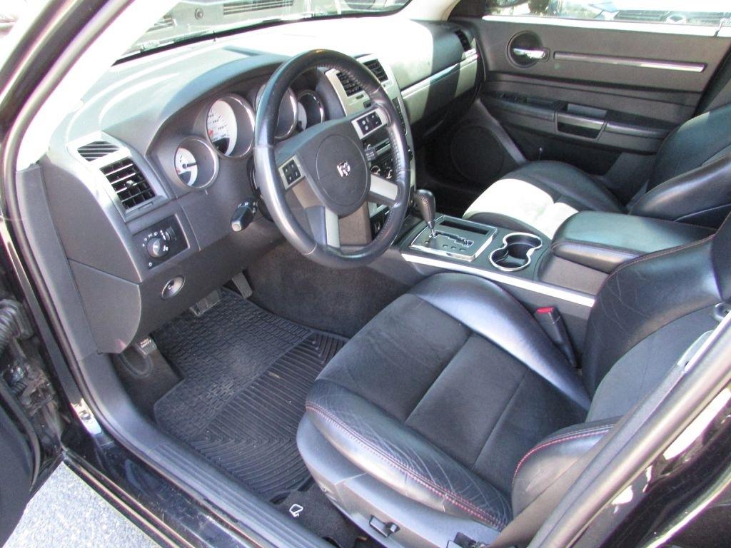 Dodge Charger 4dr Sdn SRT8 RWD *Ltd Avail* 2010