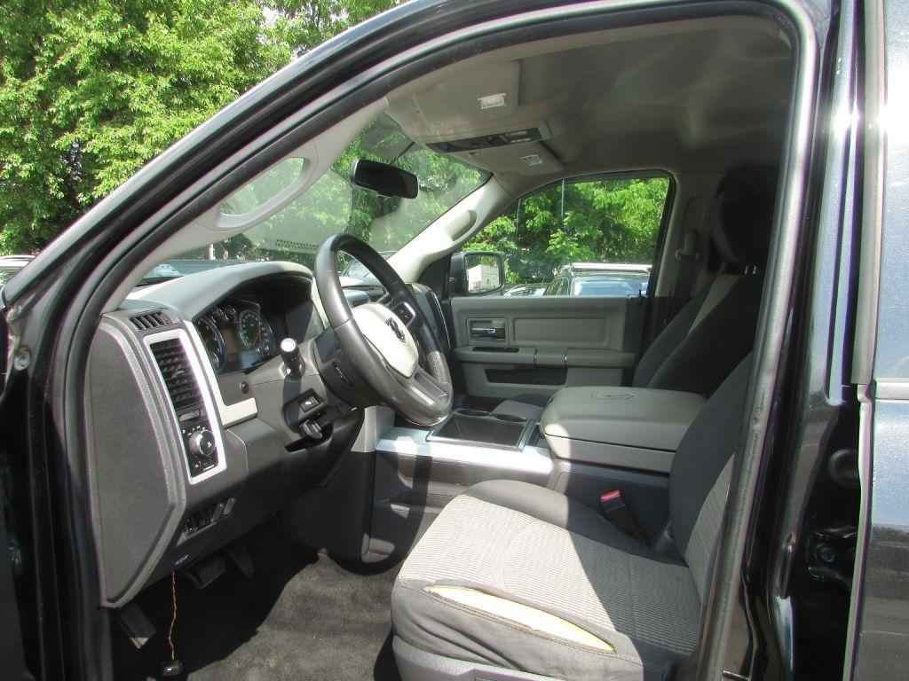 Dodge 2500 4WD Crew Cab 149" Big Horn 2011
