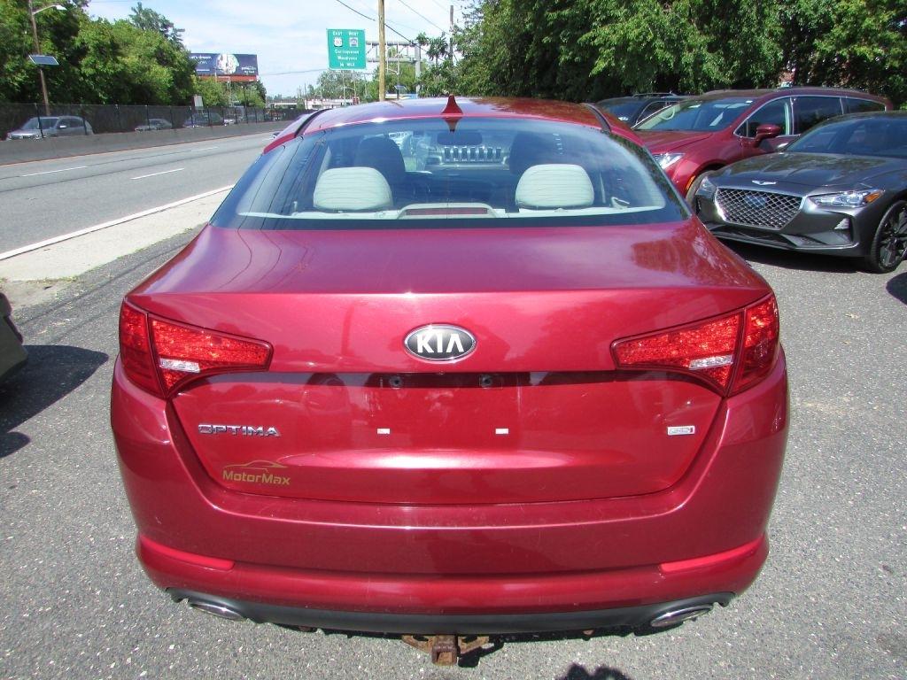 Kia Optima 4dr Sdn LX 2013