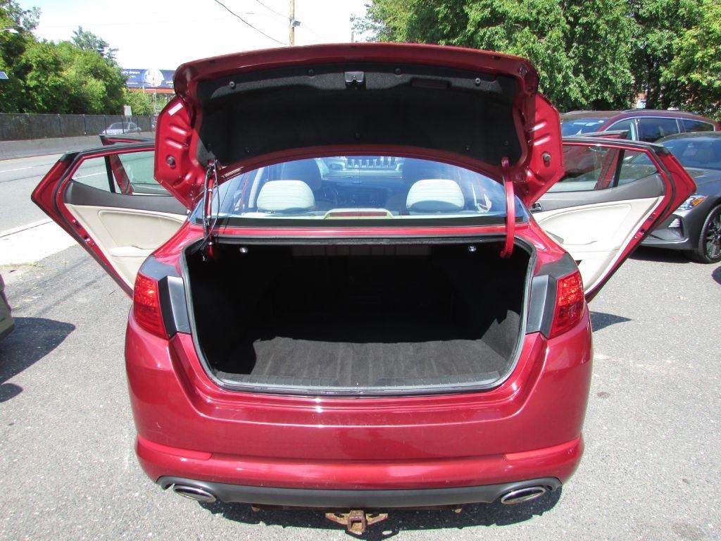 Kia Optima 4dr Sdn LX 2013