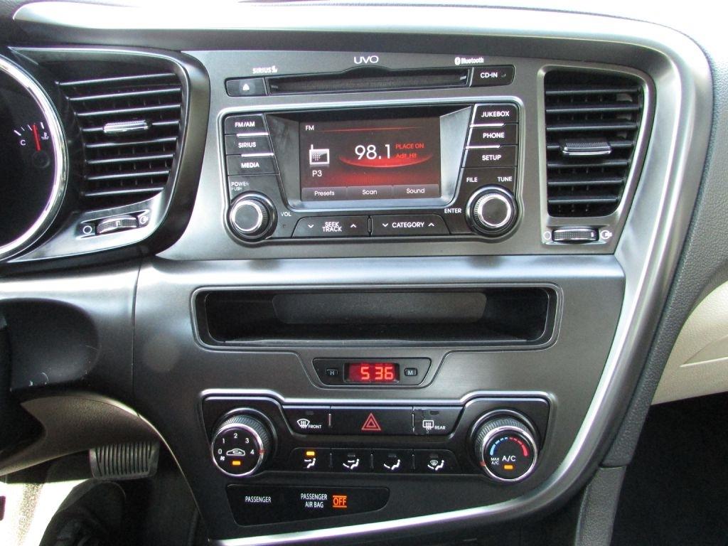 Kia Optima 4dr Sdn LX 2013