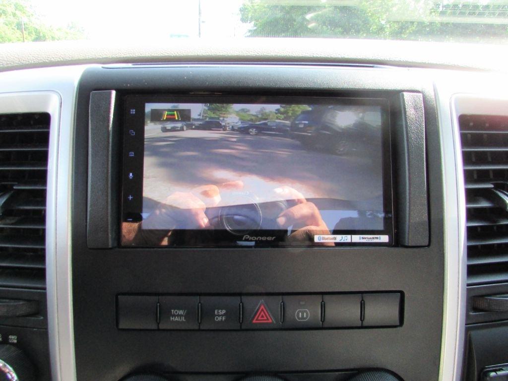 Dodge Ram 1500 4WD Reg Cab 120.5" SLT 2010