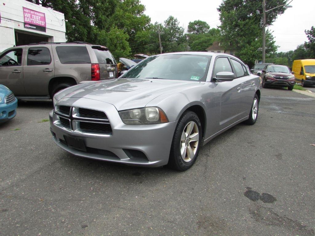 Dodge Charger 4dr Sdn SE RWD 2014