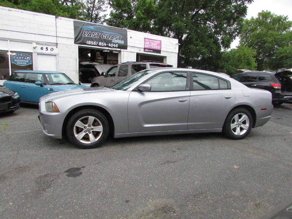 Dodge Charger 4dr Sdn SE RWD 2014