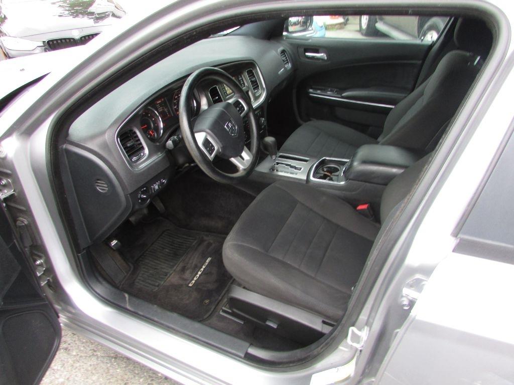 Dodge Charger 4dr Sdn SE RWD 2014
