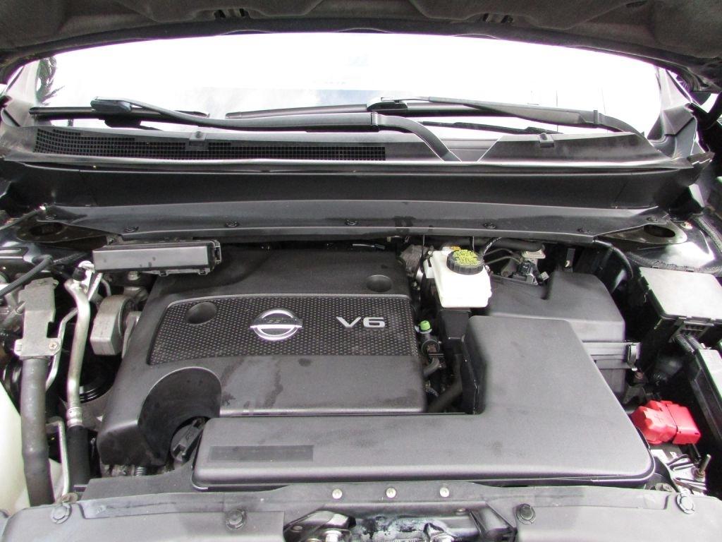 Nissan Pathfinder 4WD 4dr Platinum 2014