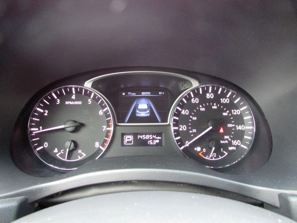 Nissan Pathfinder 4WD 4dr Platinum 2014