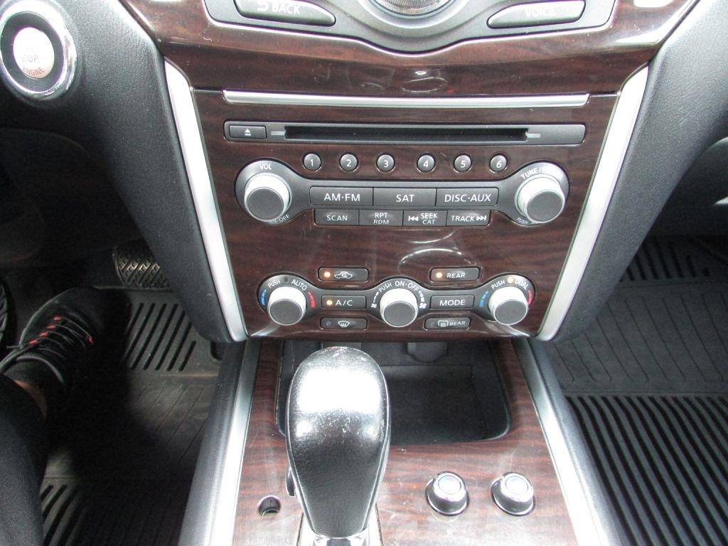 Nissan Pathfinder 4WD 4dr Platinum 2014