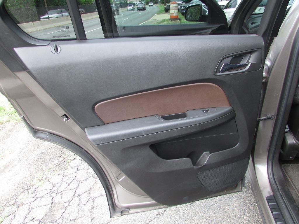 Chevrolet Equinox FWD 4dr LT w/2LT 2011