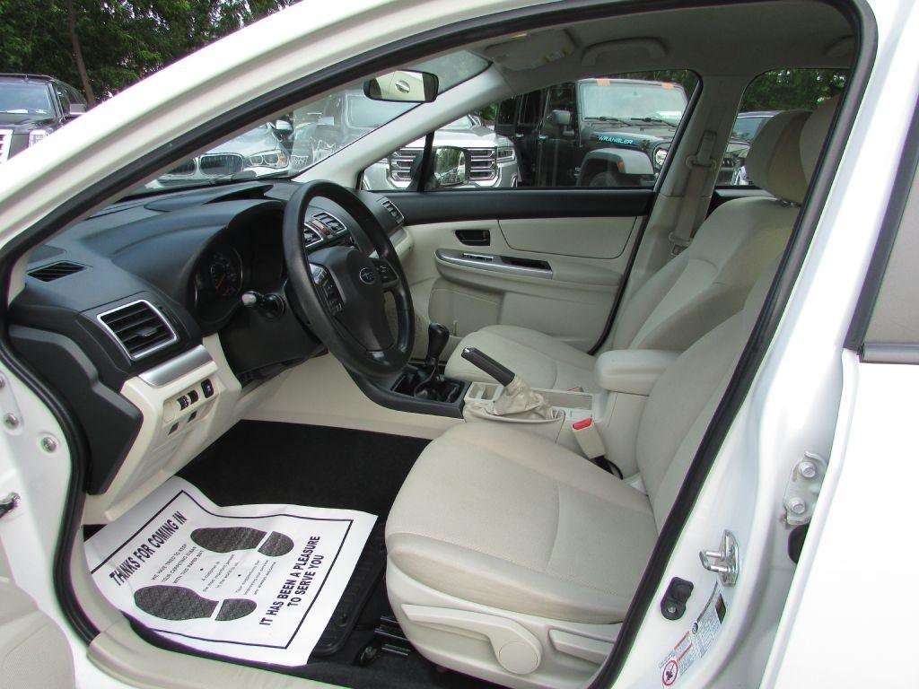 Subaru Impreza Wagon 5dr Man 2.0i 2016