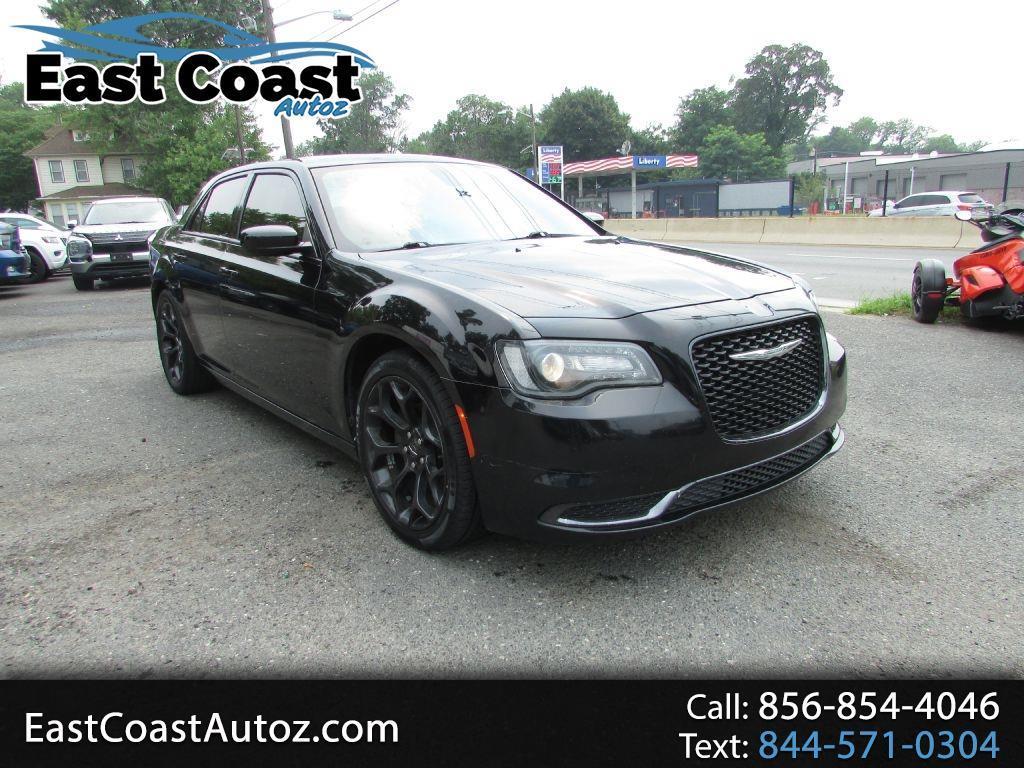 2019 Chrysler 300 Touring RWD