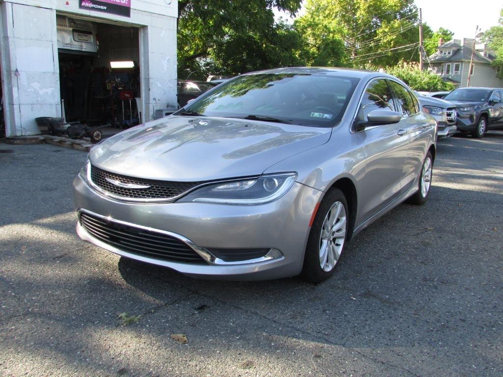 Chrysler 200 4dr Sdn Limited Platinum FWD 2016
