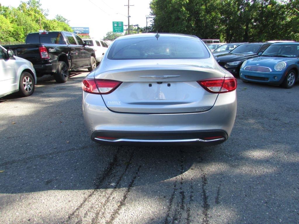 Chrysler 200 4dr Sdn Limited Platinum FWD 2016
