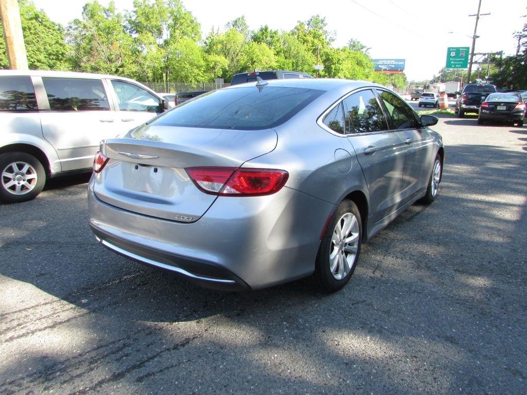 Chrysler 200 4dr Sdn Limited Platinum FWD 2016
