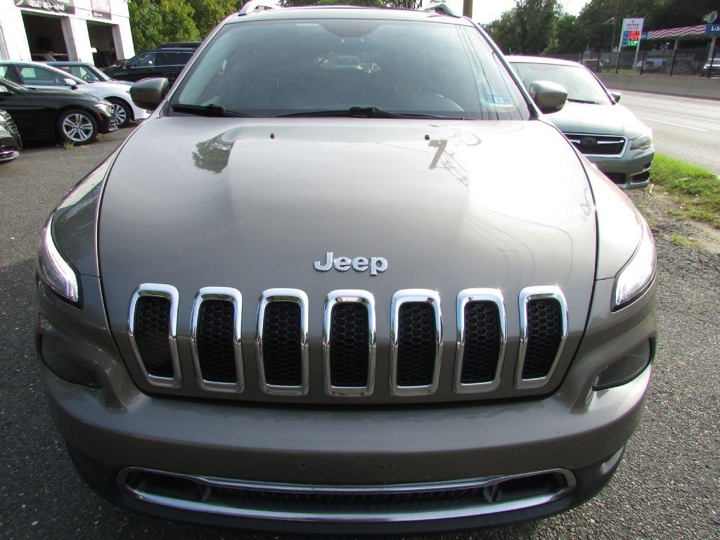 Jeep Cherokee 4WD 4dr Limited 2016