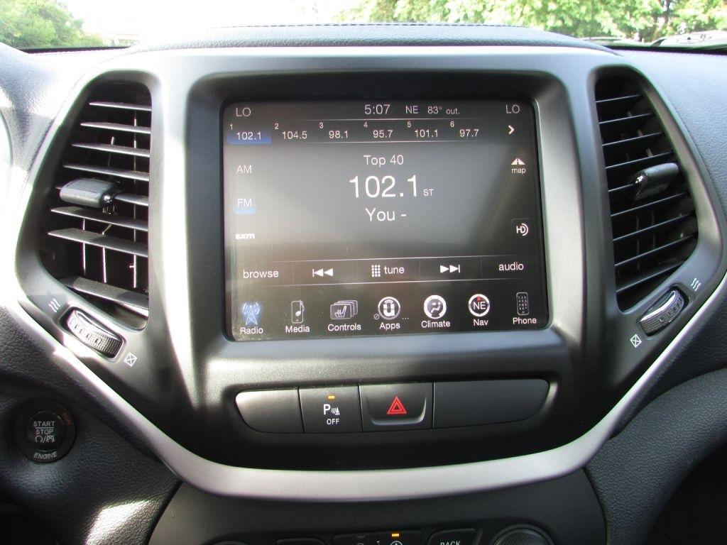 Jeep Cherokee 4WD 4dr Limited 2016