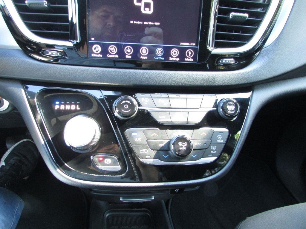 Chrysler Pacifica Touring FWD 2020