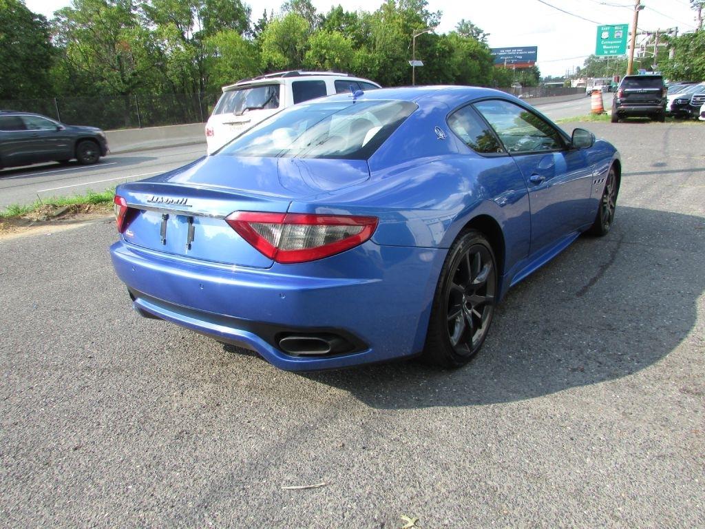 Maserati GranTurismo 2dr Cpe GranTurismo MC Stradale 2013