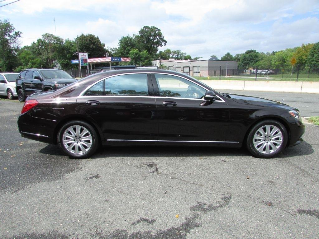 Mercedes-Benz S-Class 4dr Sdn S 550 4MATIC 2015