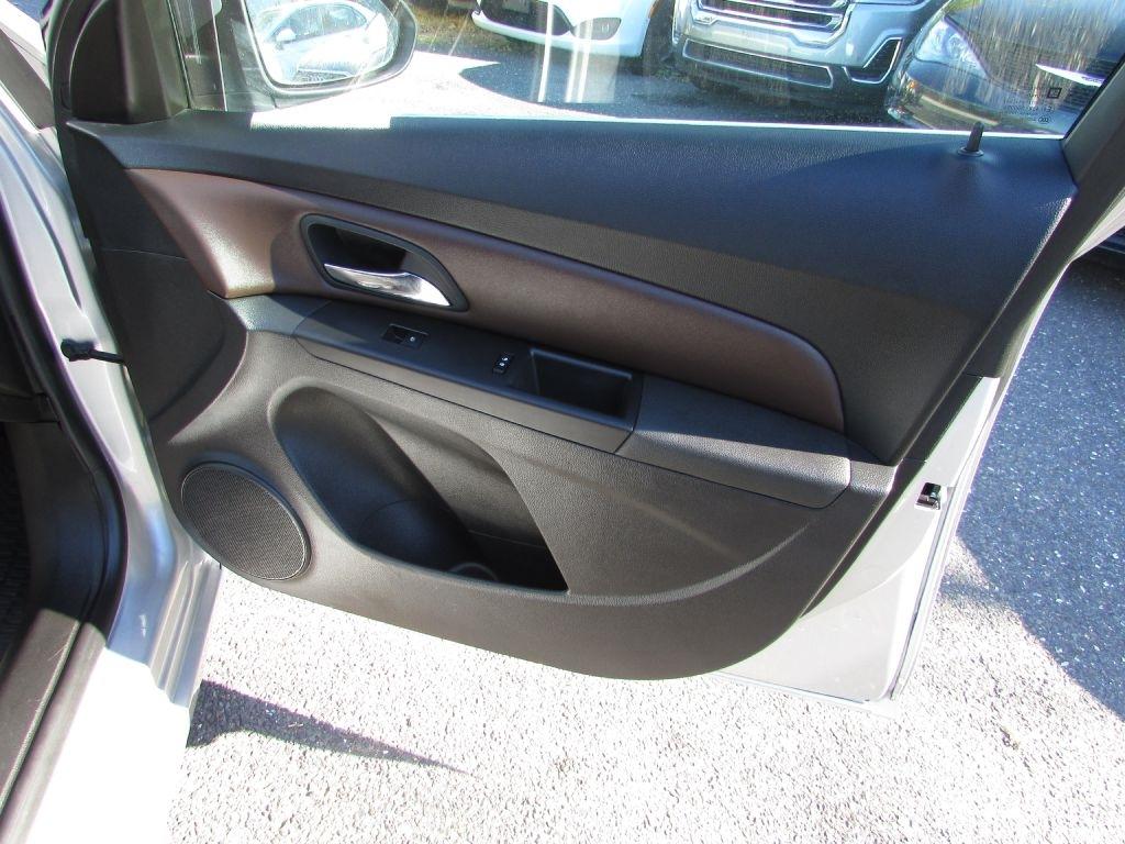 Chevrolet Cruze 4dr Sdn Auto 2LT 2015