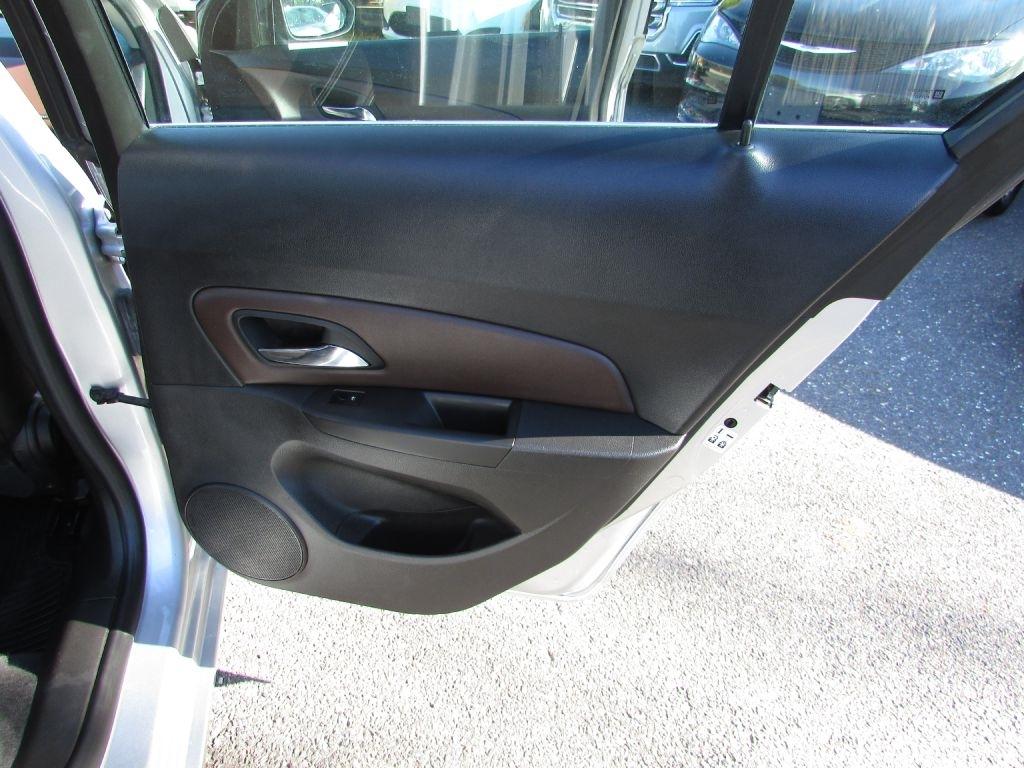 Chevrolet Cruze 4dr Sdn Auto 2LT 2015
