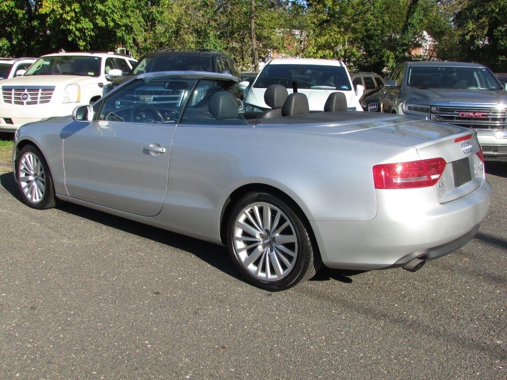 Audi A5 2dr Cabriolet Auto quattro 2.0T Premium Plus 2012
