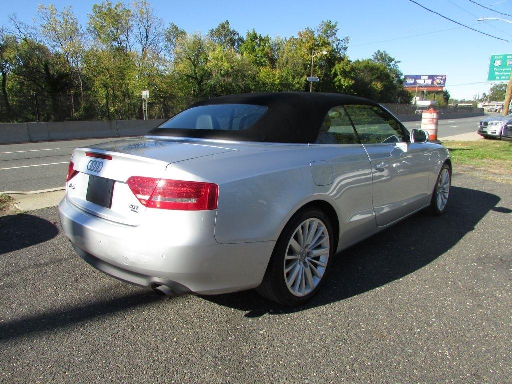 Audi A5 2dr Cabriolet Auto quattro 2.0T Premium Plus 2012