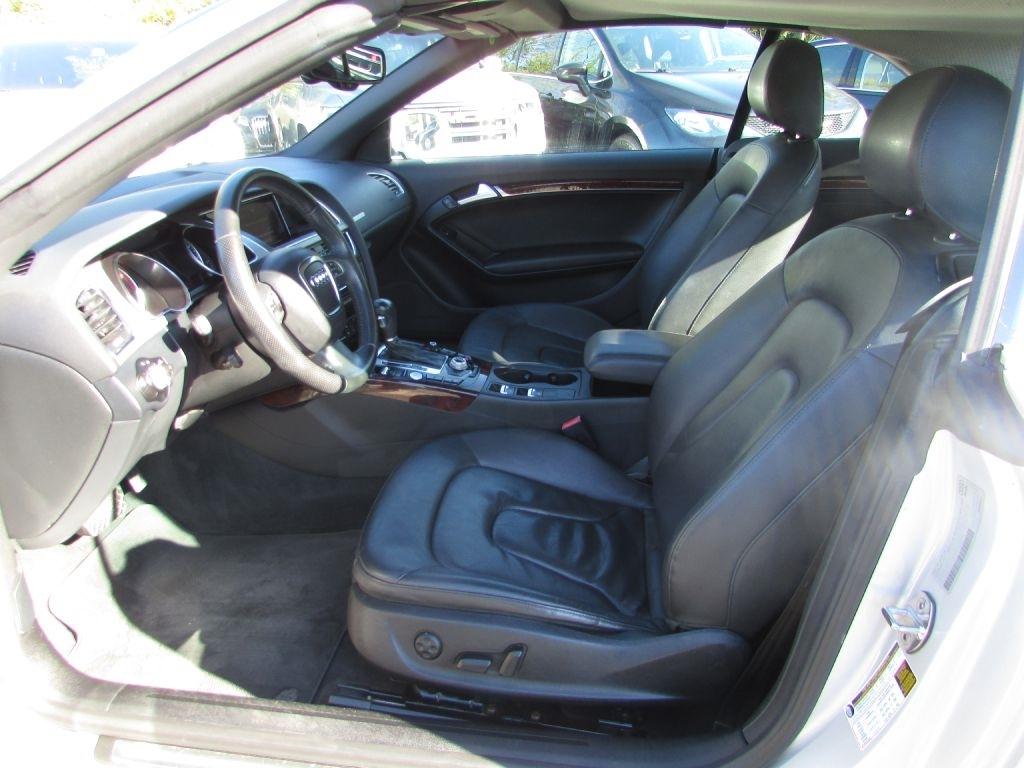 Audi A5 2dr Cabriolet Auto quattro 2.0T Premium Plus 2012