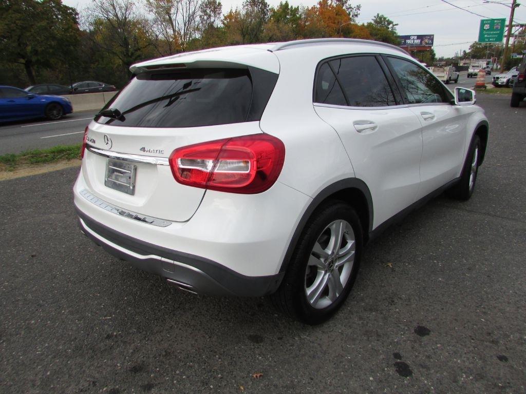 Mercedes-Benz GLA GLA 250 4MATIC SUV 2019