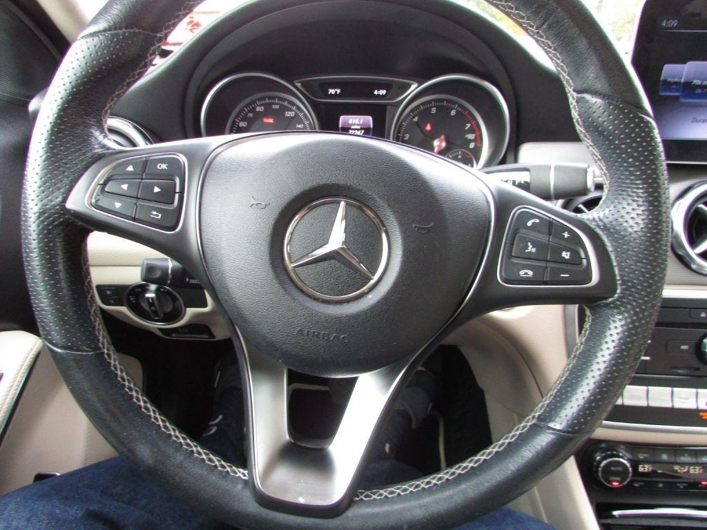 Mercedes-Benz GLA GLA 250 4MATIC SUV 2019