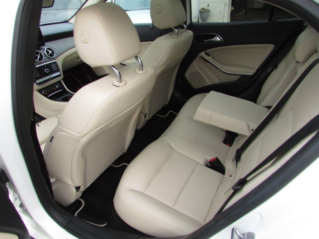Mercedes-Benz GLA GLA 250 4MATIC SUV 2019