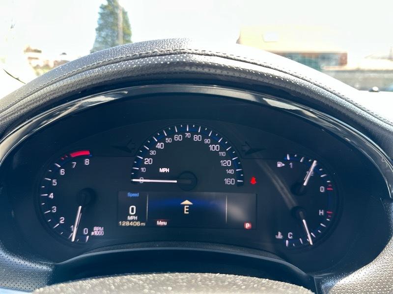 Cadillac XTS Luxury 2013