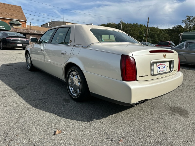 Cadillac DeVille Sedan 2002 Cadillac DeVille Sedan 2002