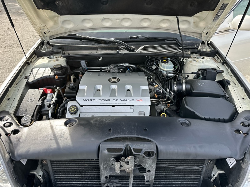 Cadillac DeVille Sedan 2002 Cadillac DeVille Sedan 2002