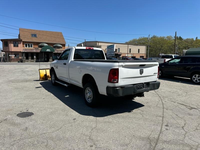 RAM 2500 ST 4WD 2014