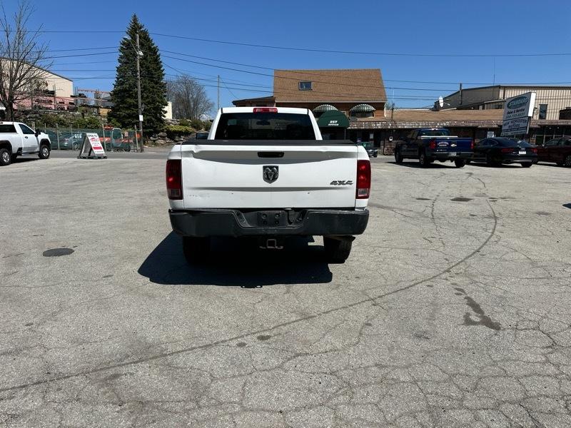 RAM 2500 ST 4WD 2014