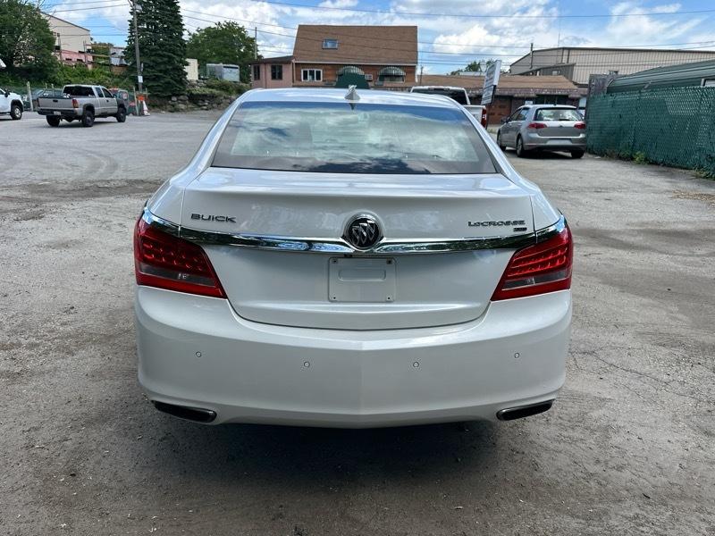 Buick LaCrosse Leather Package AWD 2016
