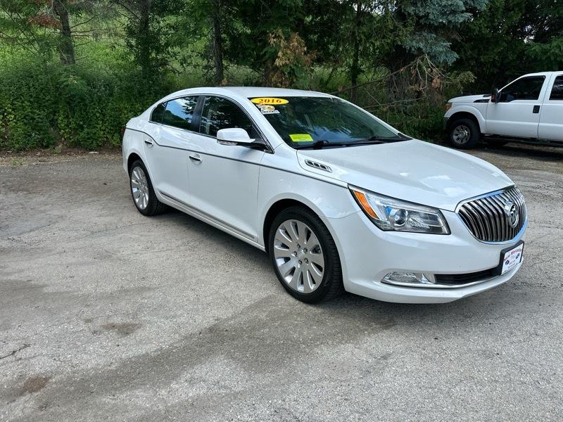 Buick LaCrosse Leather Package AWD 2016