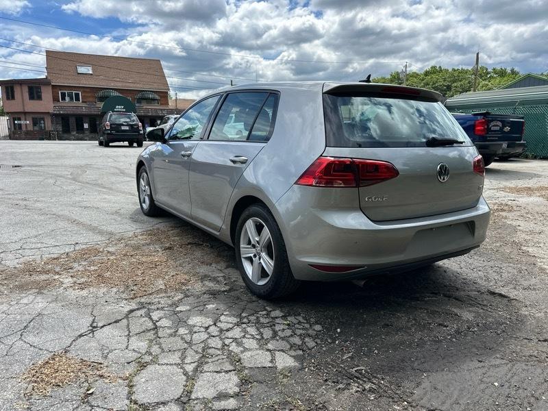 Volkswagen Golf TSI S 6A 2017